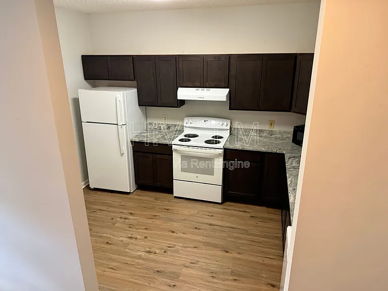 826 Rossford Run — Photo 9