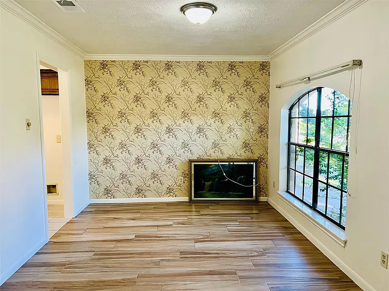 14734 Charlmont Dr — Photo 5