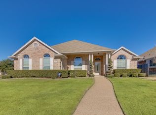 5320 Appalachian Way, Fort Worth, TX 76123