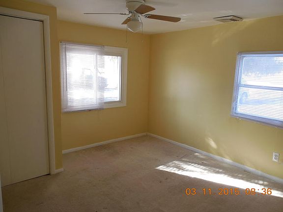 4th image of 175 Airport Dr