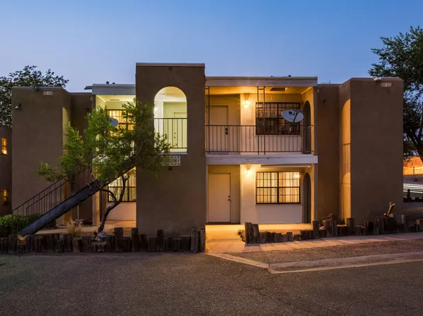 Updated UNM Area 2 bed/1 bath w/ Custom Finishes, 2915 Vail Ave SE APT B, Albuquerque, NM 87106