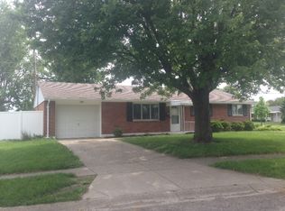 314 Avon Oak Ct, New Lebanon, OH