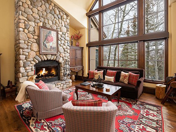 2nd image of 44 Meadow Ln #3
