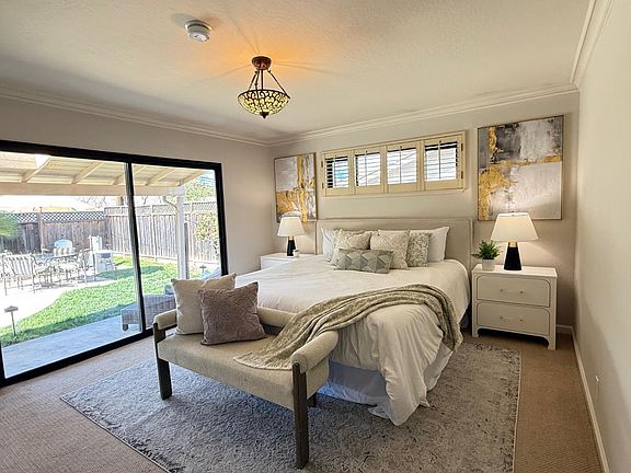 5th image of 267 Belvue Dr