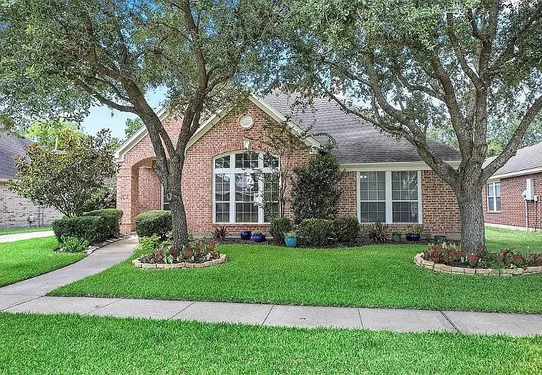 2718 Atlas Dr — Photo 30