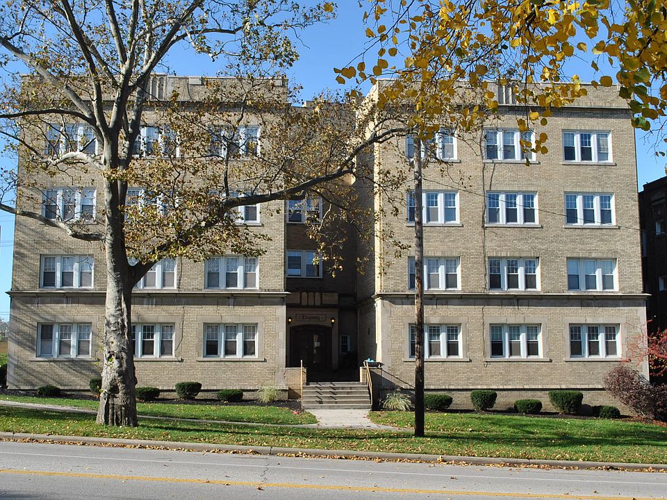 1st image of 1374 Boulevard Ct #403