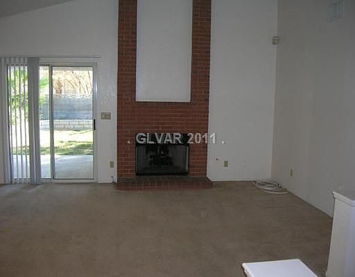 3rd image of 294 Kershner Ct