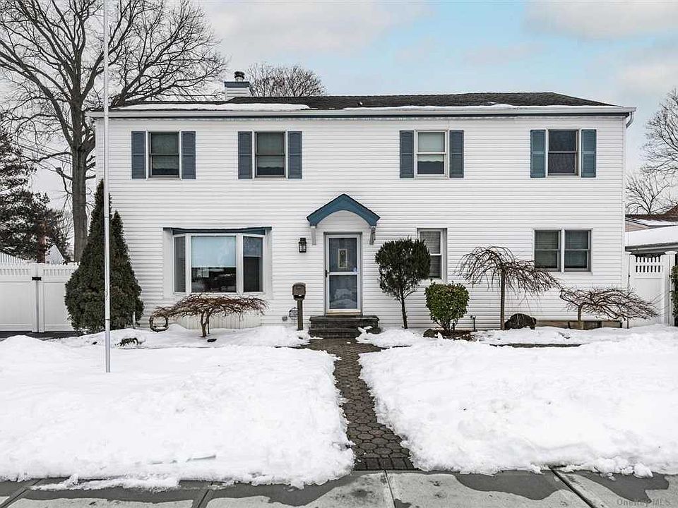 1st image of 2496 Poppy St