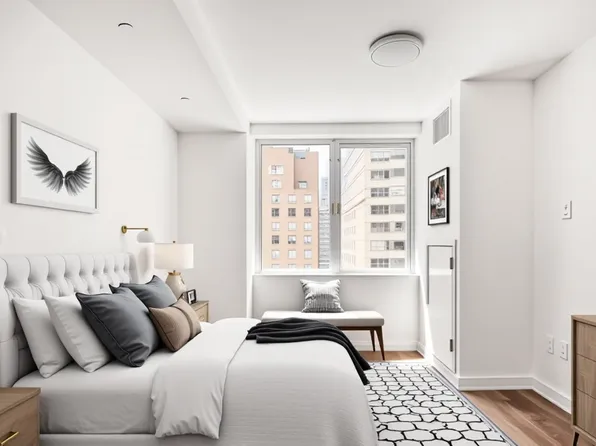 60 East 55th Street image 3 of 8