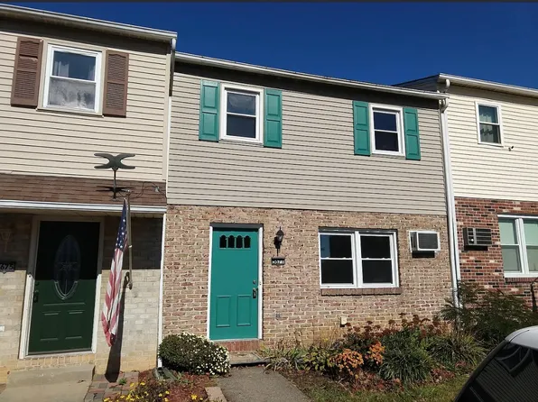 5671 Greens Dr, Allentown, PA 18106