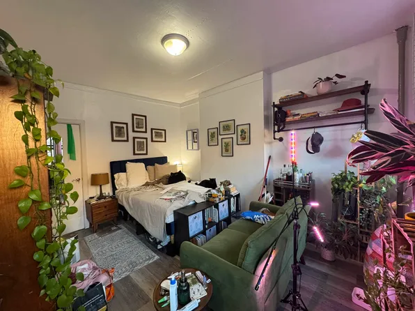 424 East 118th Street image 1 of 7