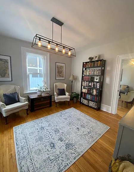 34 Chisholm St — Photo 3