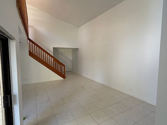 4th image of 17317 NW 63rd Ave