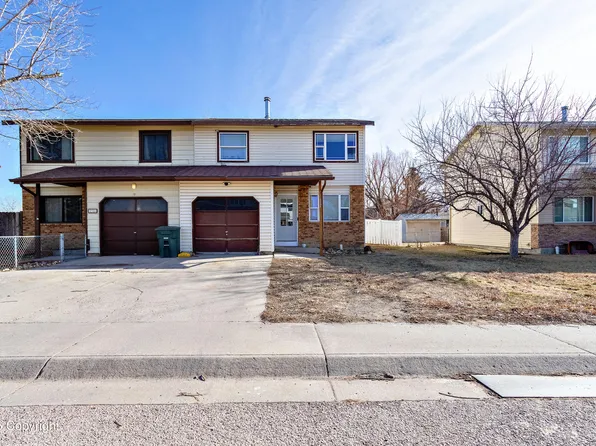 2354 Mahogany Cir, Gillette, WY 82718