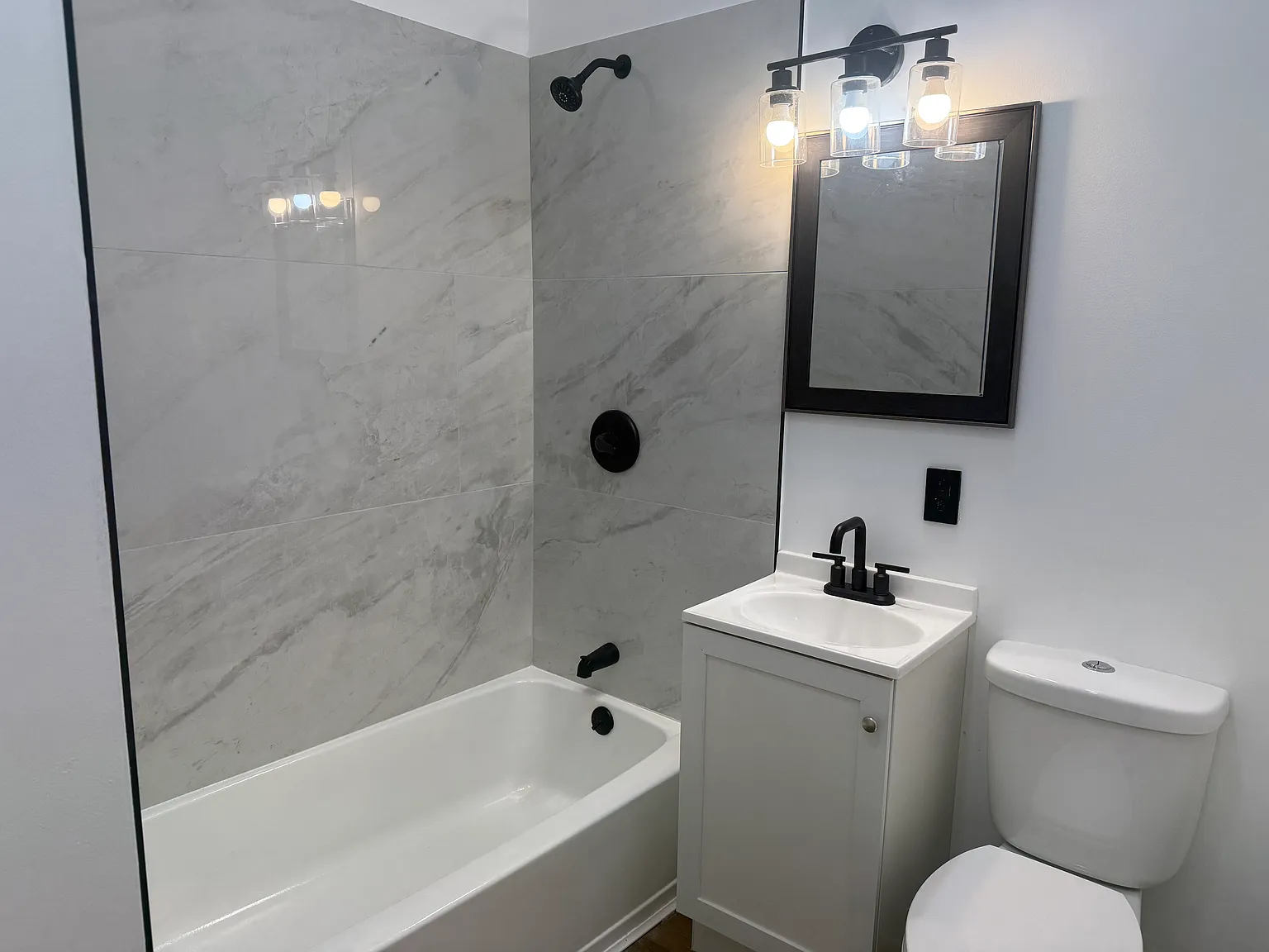 3 bed, 1147 sqft, $1,450 — Photo 3