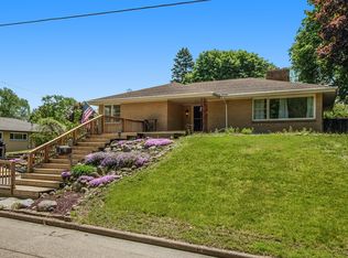 230 Curtis Ave, Battle Creek, MI 49017