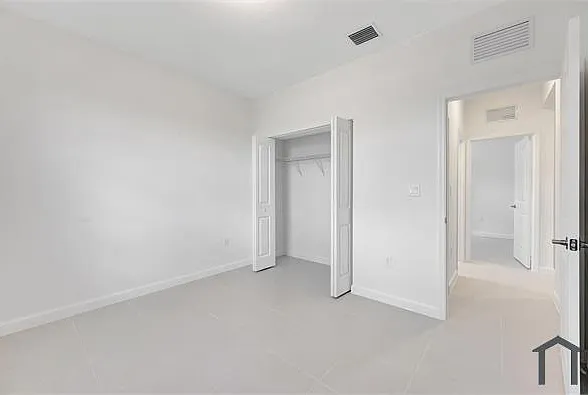 2811 SE 23rd Ter #2811 — Photo 26