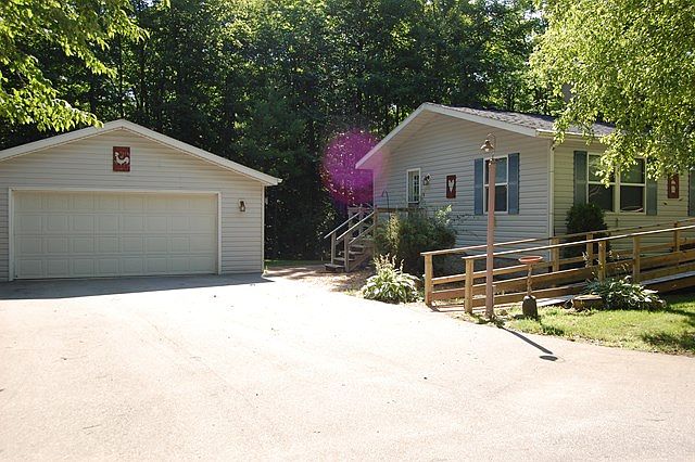 1st image of 7850 Memorial Dr
