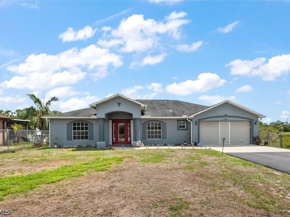 4860 14th St NE, Naples, FL 34120