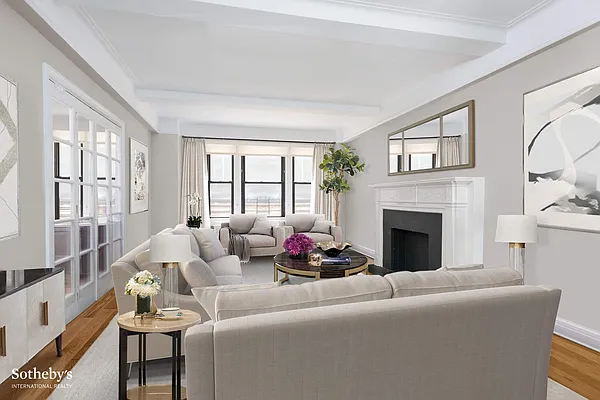 Sold by Sotheby's International Realty | media 1