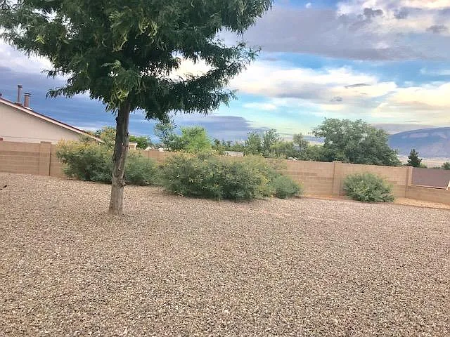 6387 Roadrunner Loop NE — Photo 23