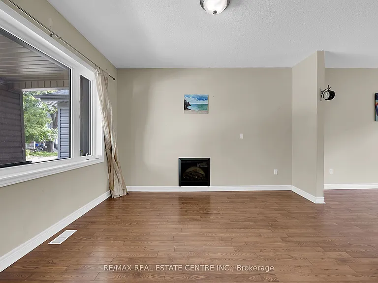 31 Gibson Ave — Photo 16