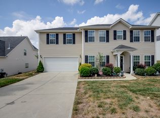 446 Dockside Ln NW, Concord, NC 28027