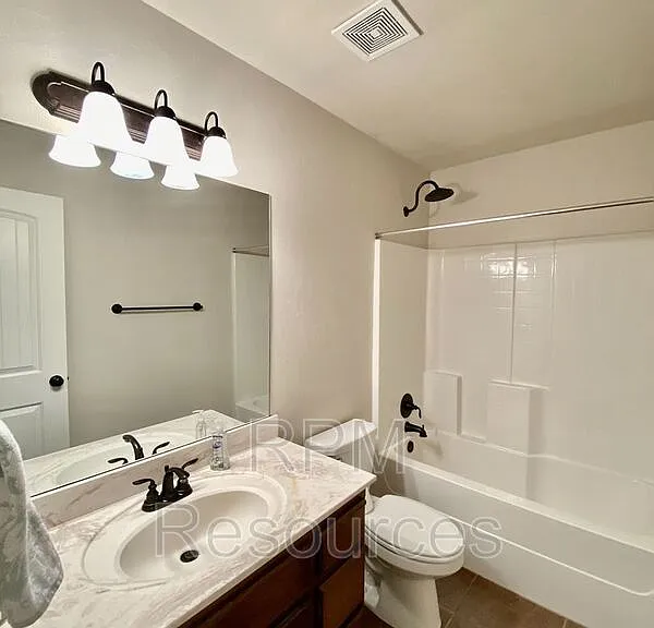 2312 Frisco Way — Photo 15