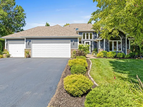 3110 Canyon Cir, Chaska, MN 55318