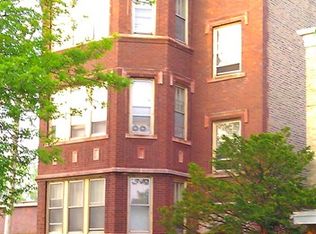 7555 N Claremont Ave APT 2, Chicago, IL 60645