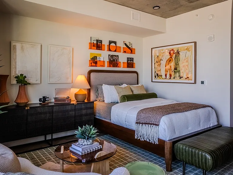 Sol Modern Phoenix Apartments Bedroom