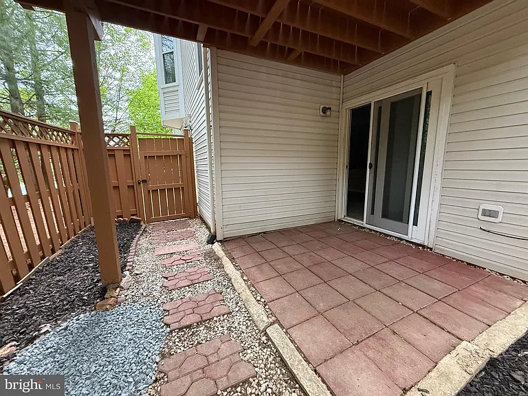8 Diamond Hill Ct — Photo 30