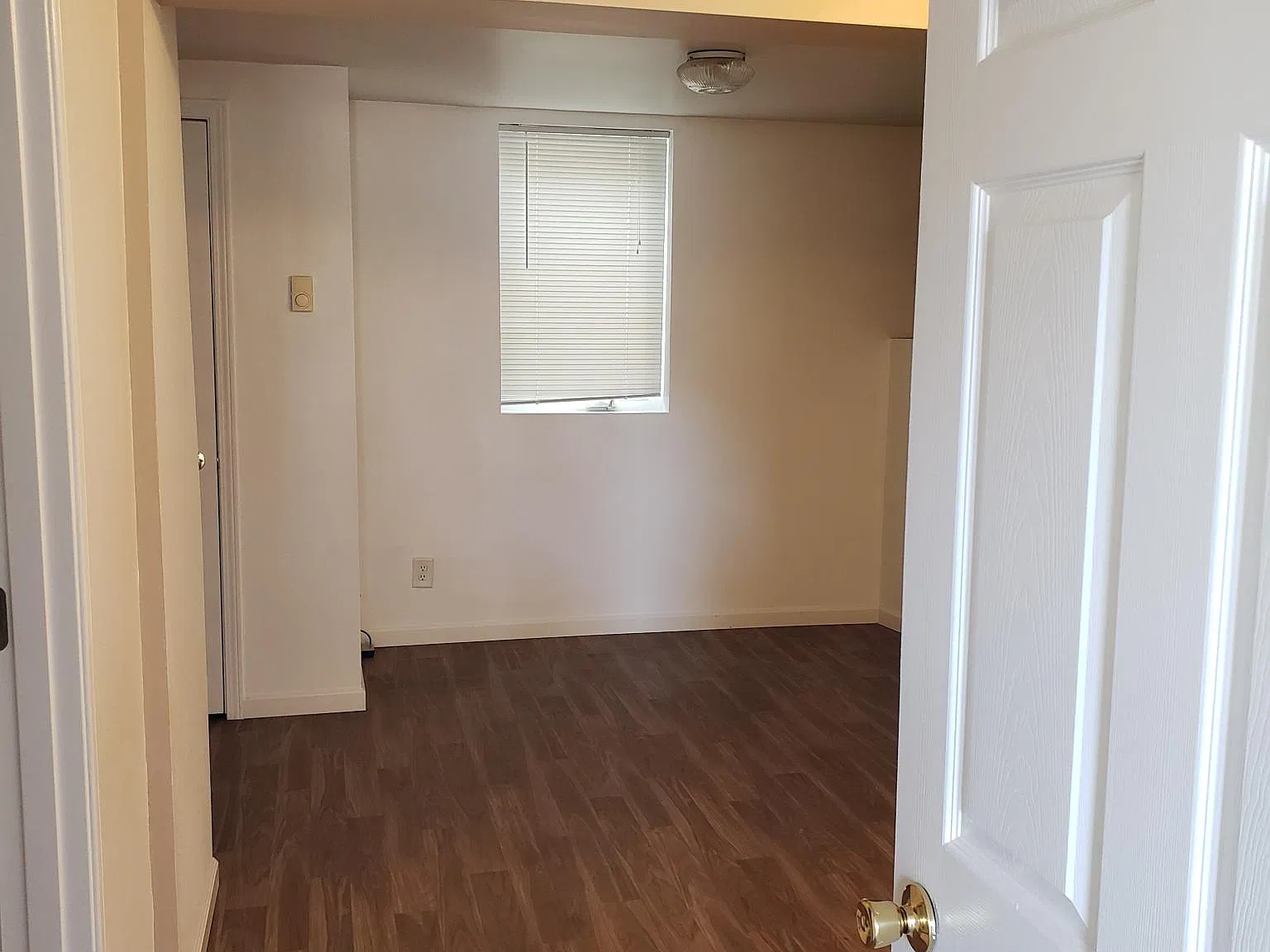 1 bed, 900 sqft, $850 — Photo 3