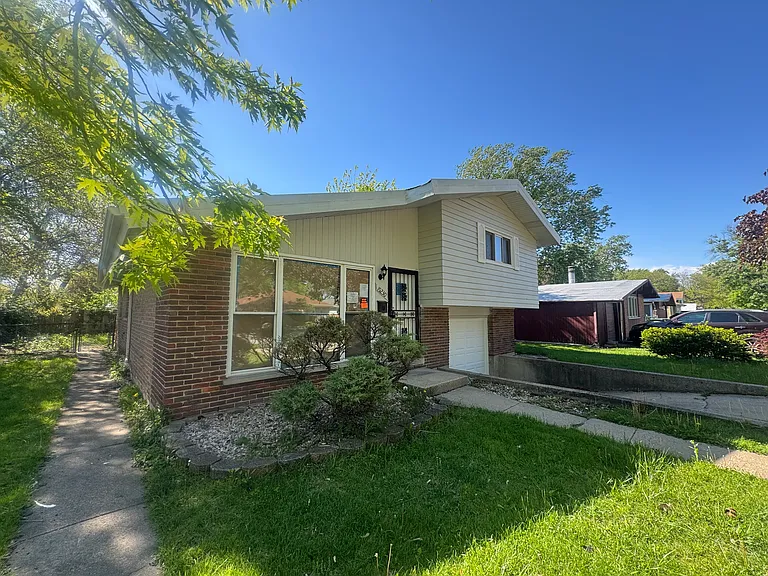15230 Meadow Ln — Photo 25