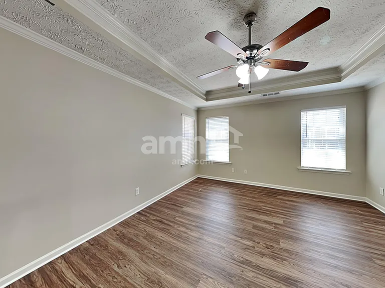 5455 Yellow Pine Dr — Photo 11