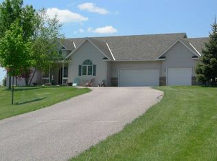 24400 W Cedar Lake Dr, New Prague, MN 56071