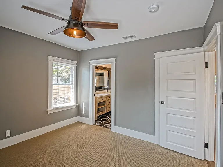 827 N Lucia Ave — Photo 12