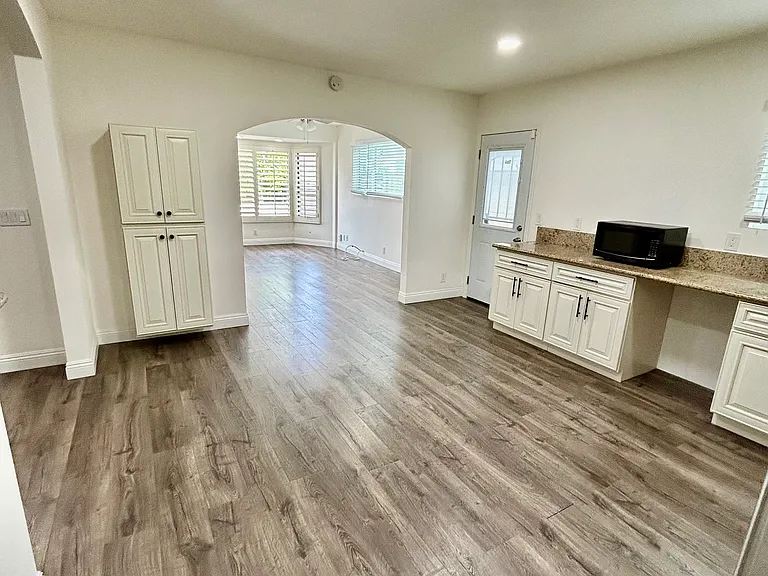 15317 Osage Ave — Photo 10