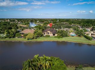 304 Mallard Rd, Fort Lauderdale, FL 33327