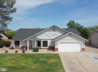555 S Bermuda Cir, Mesa, AZ 85206