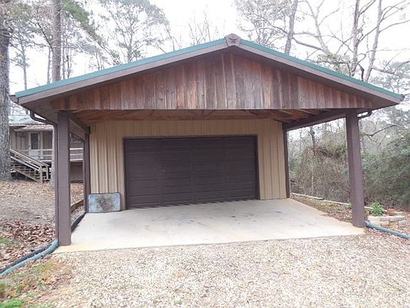 2nd image of 161 Oakwood Dr