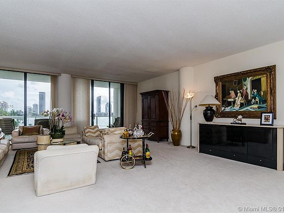 5th image of 4000 Island Blvd #W5