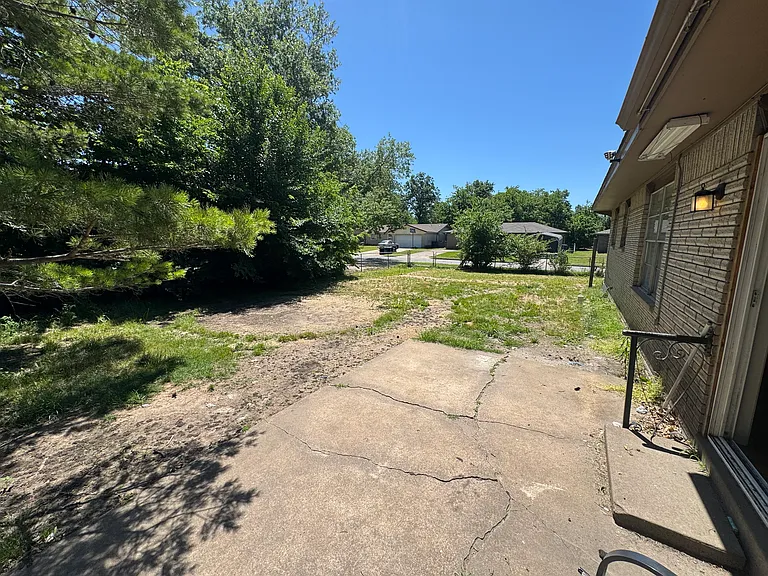 123 S 162nd Ave E — Photo 10