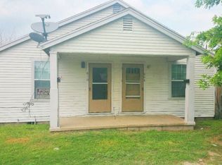 810 W Kenedy Ave, Kingsville, TX 78363