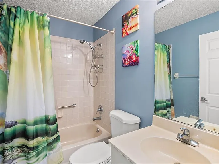 713 Manchester Woods Dr — Photo 35