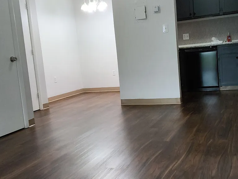 180 Fulton St — Photo 3