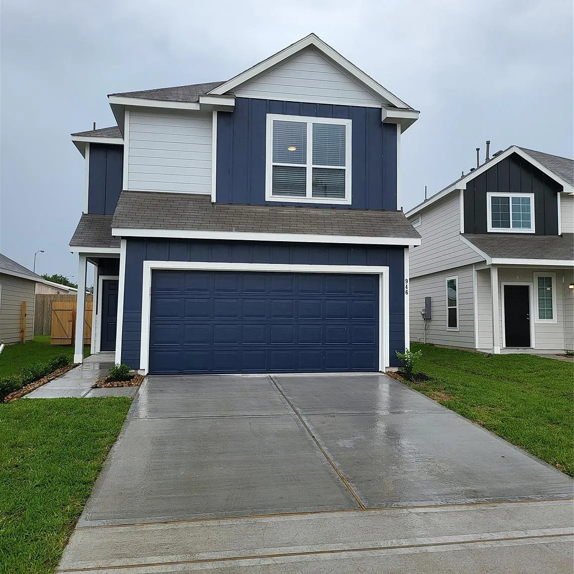 3 bed, 2.5 bath, 1643 sqft, $1,895 — Photo 1