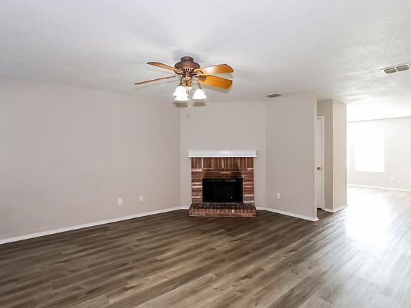 5th image of 9404 Glen Falls Ln