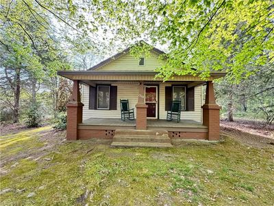 1210 Jackson Lake Rd, High Point, NC, 27263