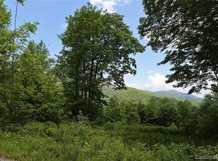 305 Bear Creek Rd, Maggie Valley, NC 28751